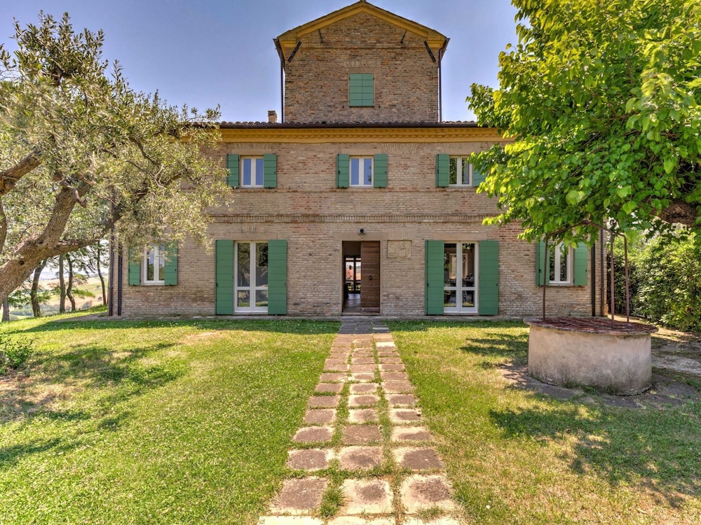 House photo 1