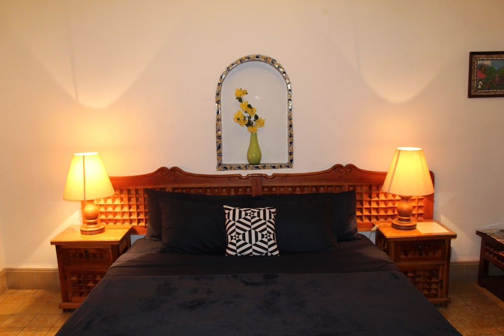 Standard Room (#1)