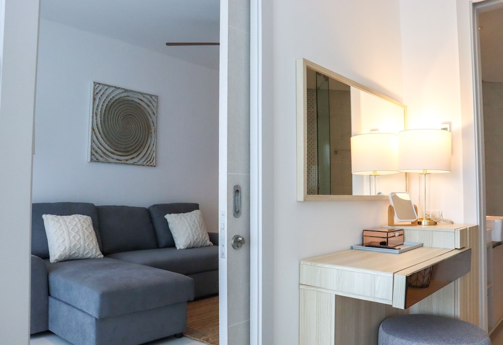 Comfort Apartment, Balcony, Pool View photo 1