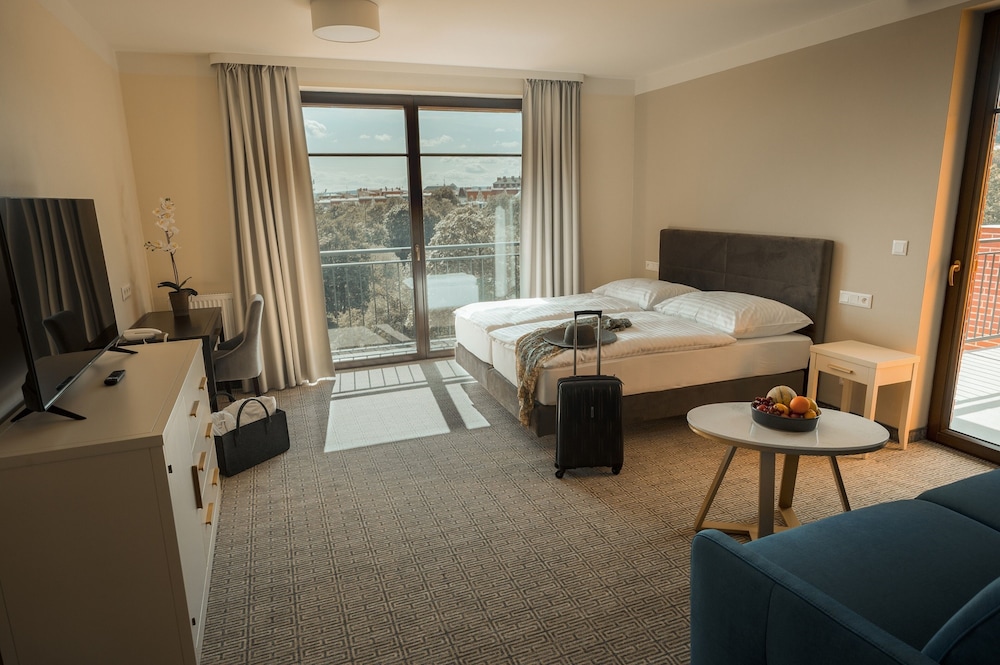 Junior Double Room
