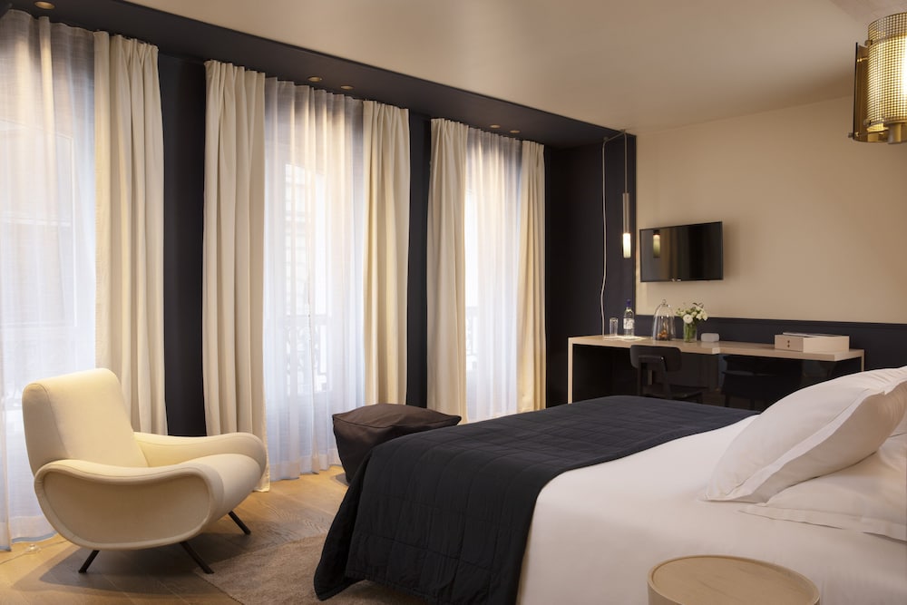Prestige Room thumbnail 5
