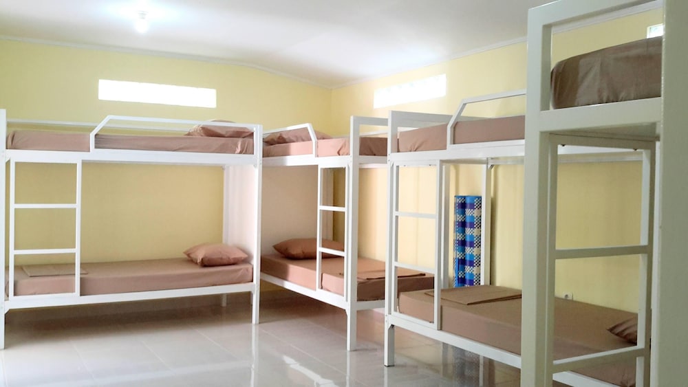 Basic Single Room - Photo 4