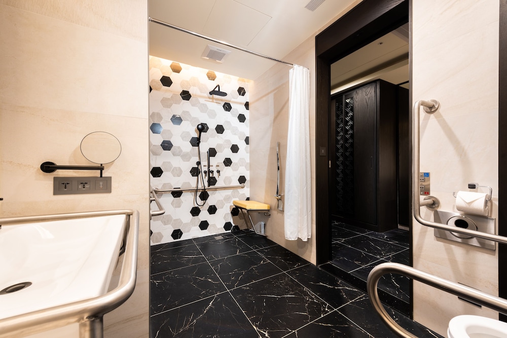 Accessible Room photo 3