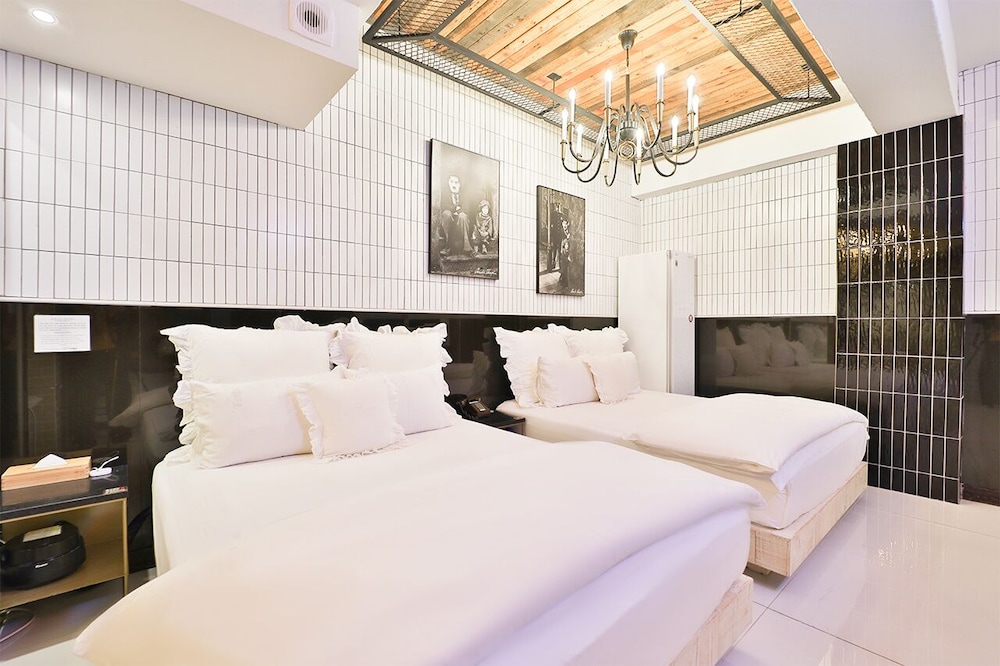 Premium Suite Twin (512) photo 2
