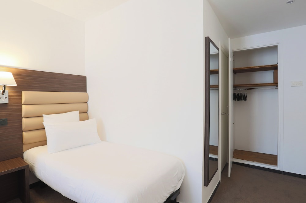 Economy Single Room