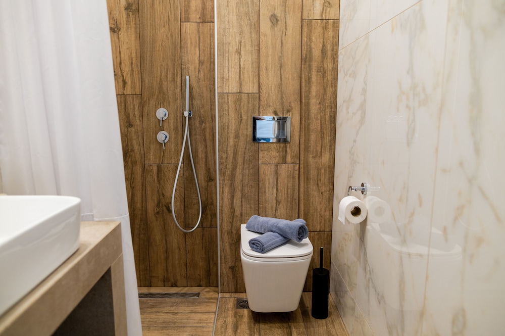 Honeymoon Apartment photo 3