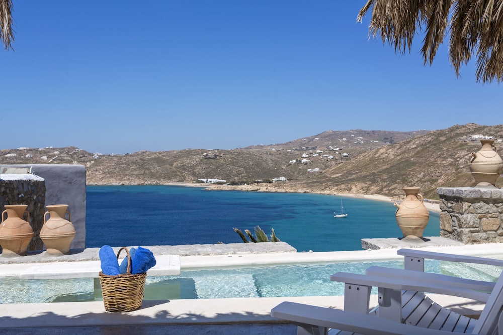 Deluxe Suite, Private Pool, Sea View - Photo 7
