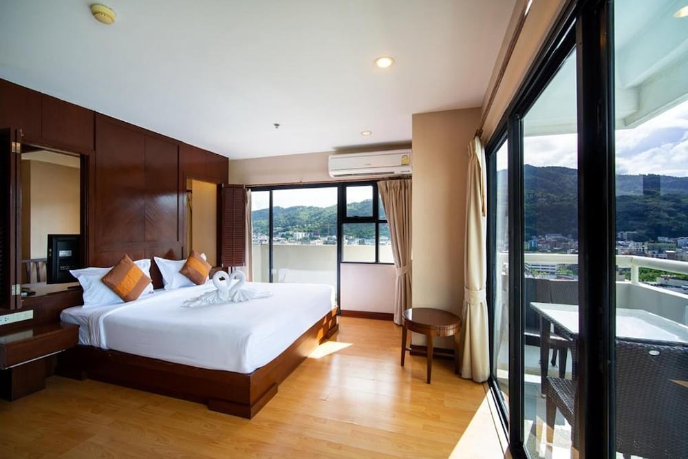 City Apartment, City View