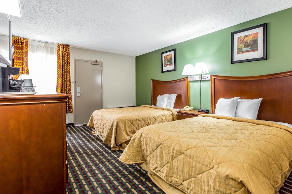 Standard Double Room, 2 Double Beds, Non Smoking