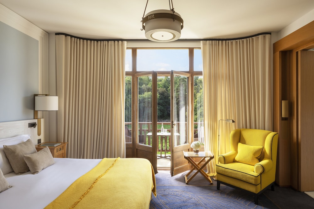 Room, Park View (Residence) at Hôtel Royal