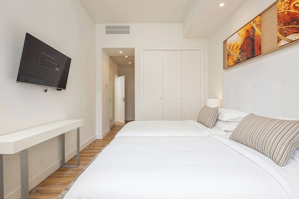 Premium Suite, 1 Bedroom - Photo 2