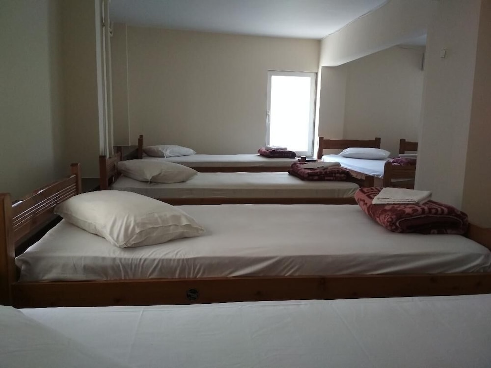 Standard Shared Dormitory, Mixed Dorm (7 Beds) photo 2