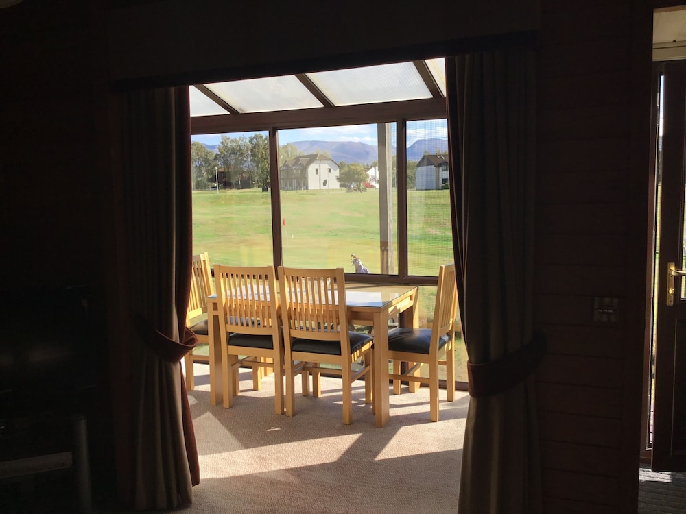 Classic Two Bedroom Chalet photo 3