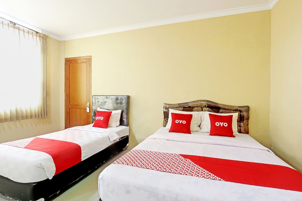 Superior Triple Room photo 2