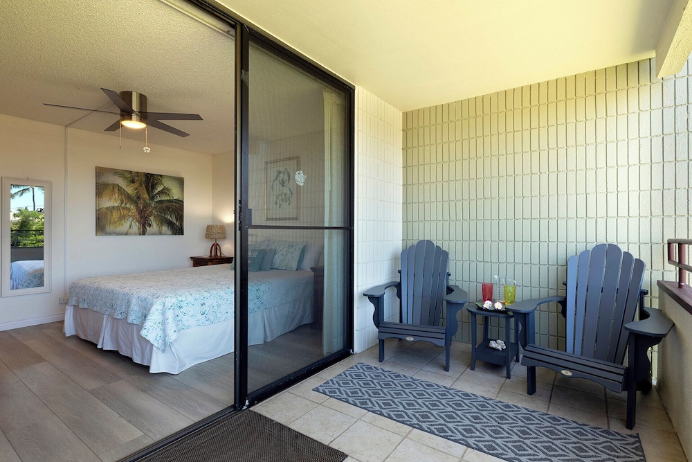 Condo, Multiple Beds, Balcony, Partial Ocean View (Plumeria Hale) photo 3