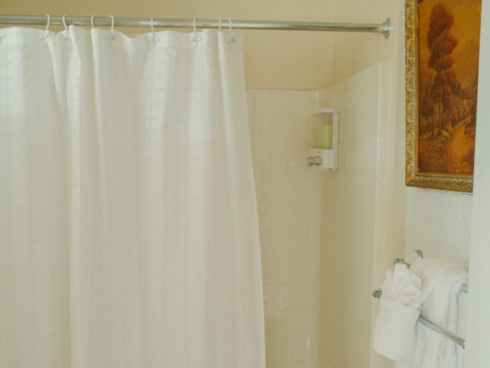 Standard Double Room, Ensuite (Grandmother's Room) photo 2