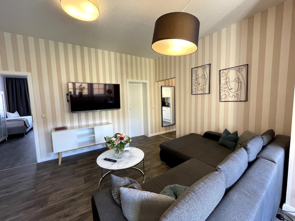 Family Apartment photo 1