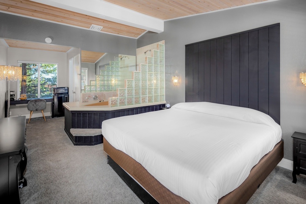 Romantic Room