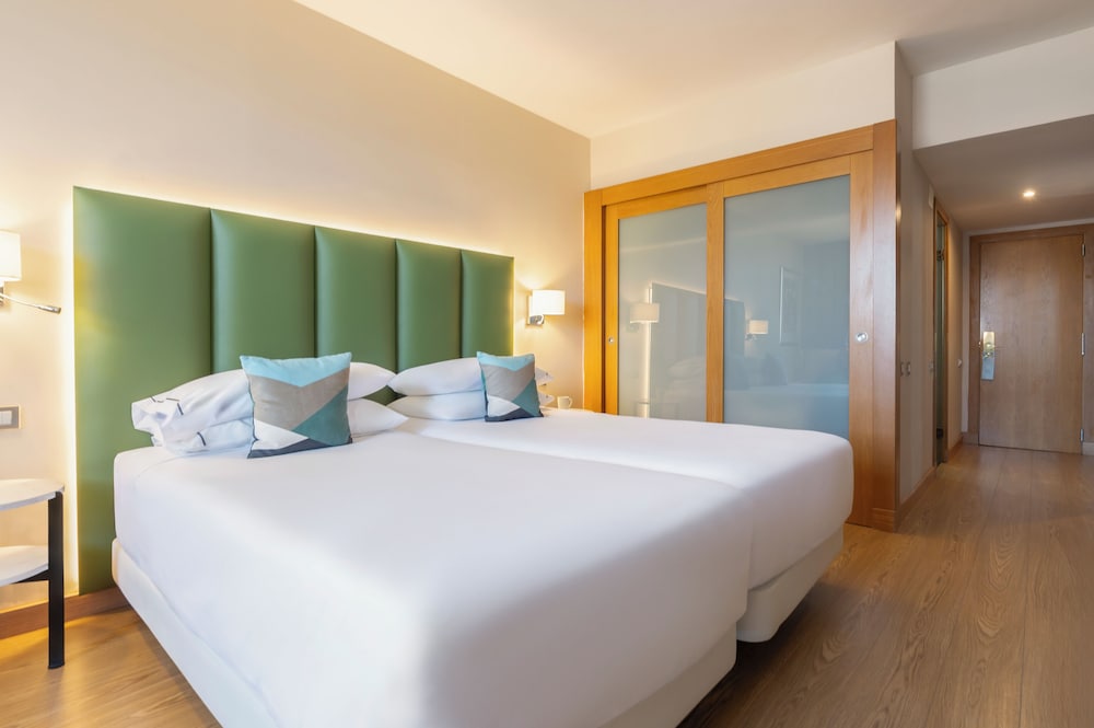 Comfort Room - Photo 2