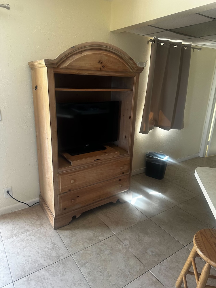 Condo, 1 Queen Bed with Sofa bed, Kitchenette photo 2