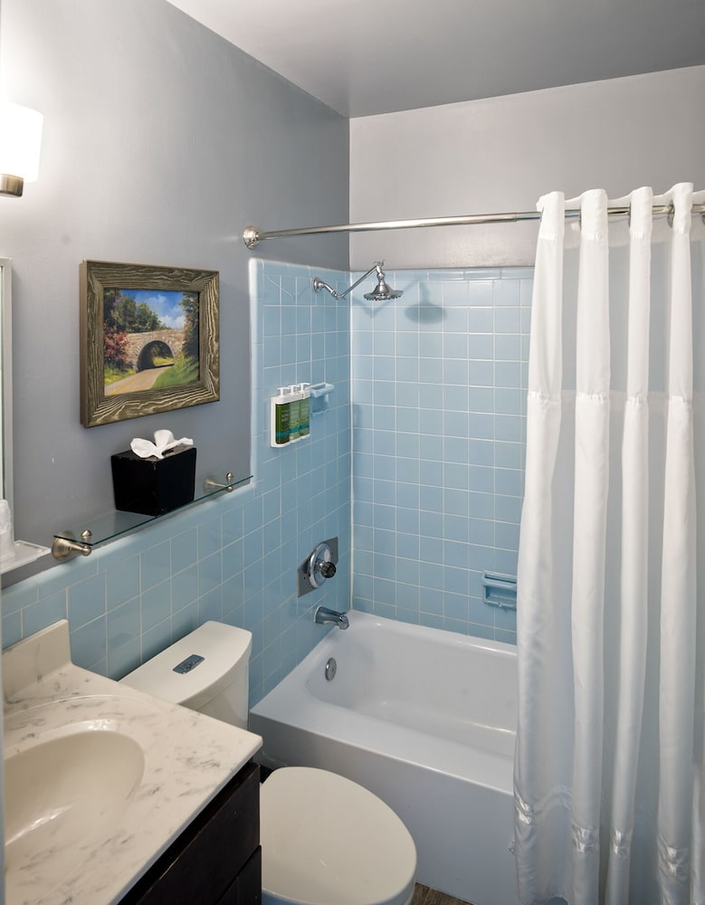 Deluxe Room, 2 Double Beds photo 2
