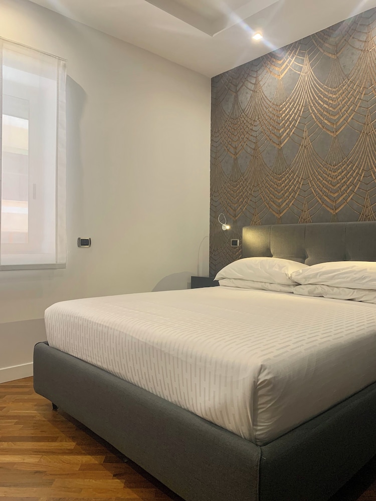 Superior Room, 1 Queen Bed