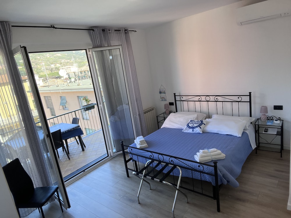 Triple Room, Balcony photo 2