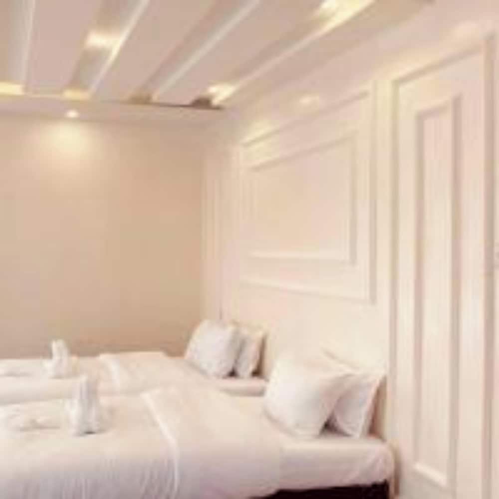 Executive Double or Twin Room photo 2