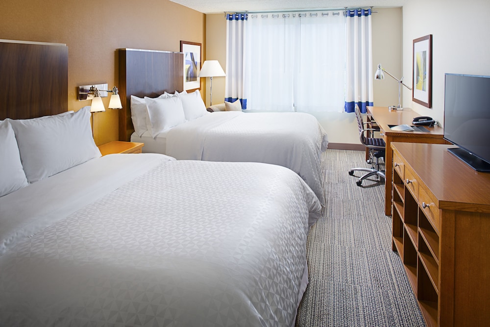 Room, 2 Queen Beds - Photo 1