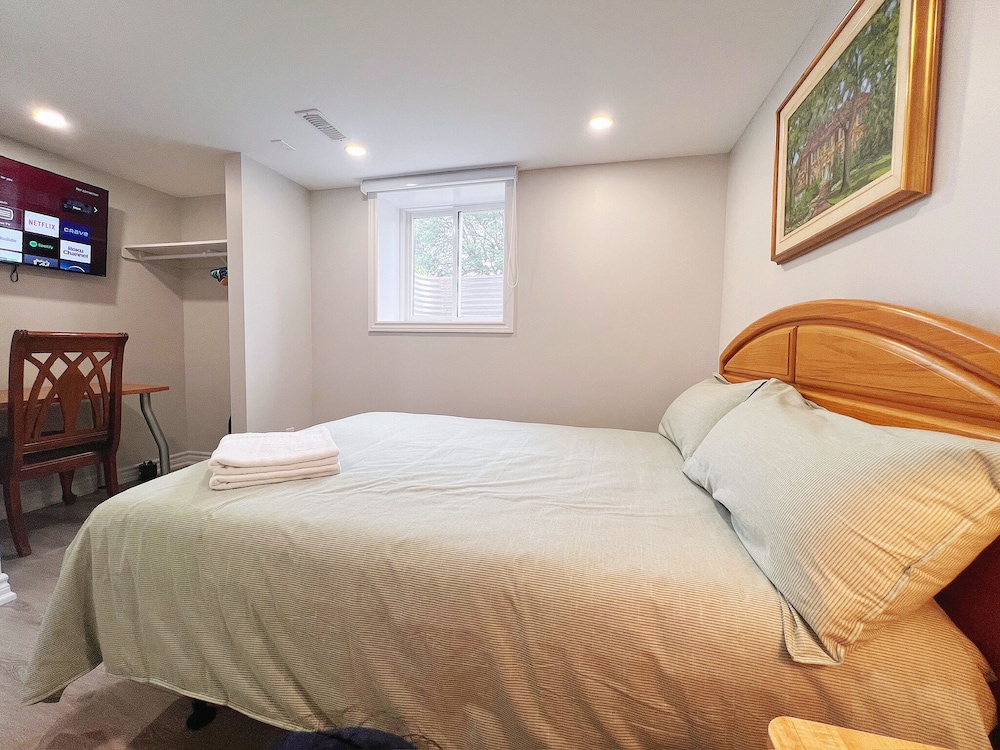 Comfort Double Room, Private Bathroom photo 3