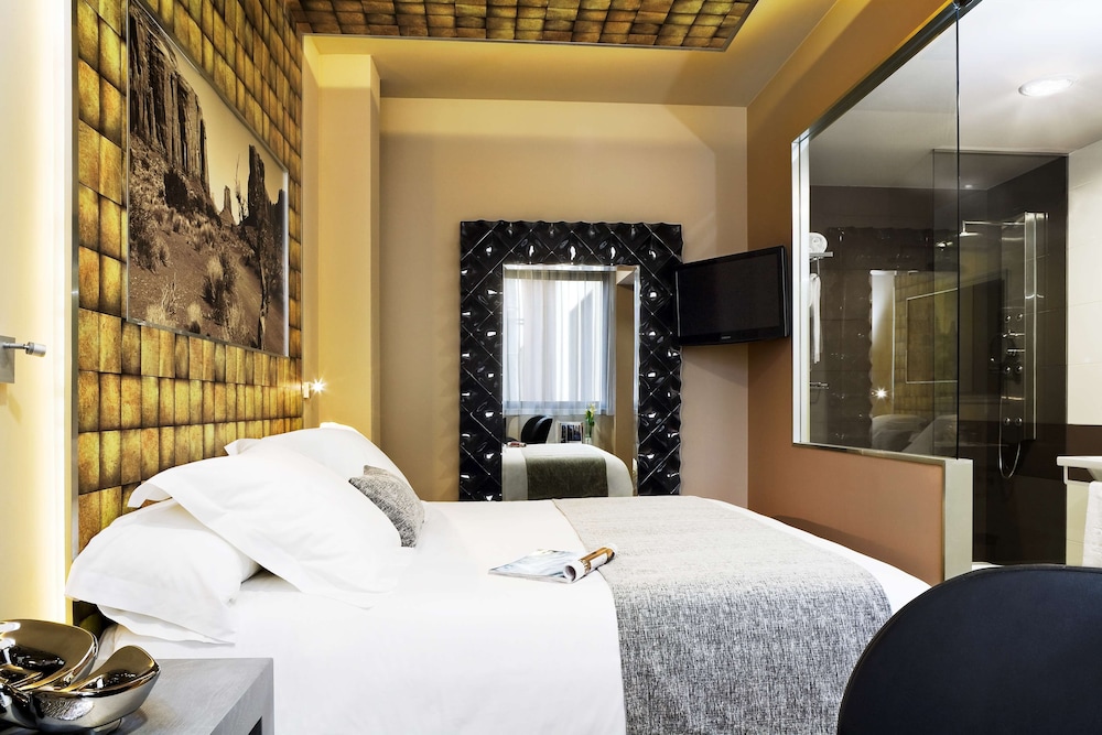 Standard Room - Photo 23