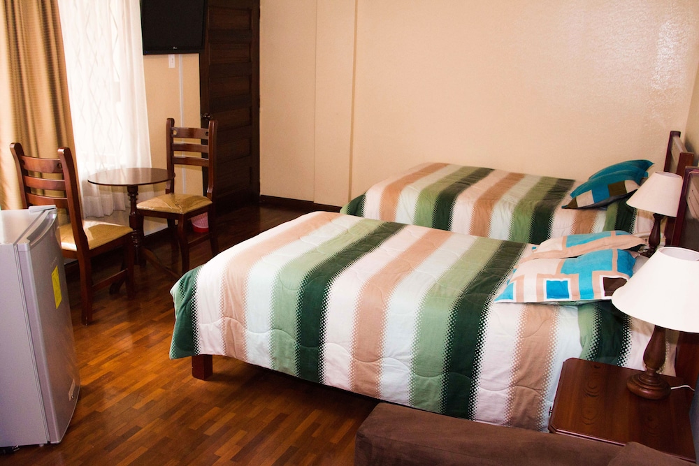 Luxury Triple Room photo 2