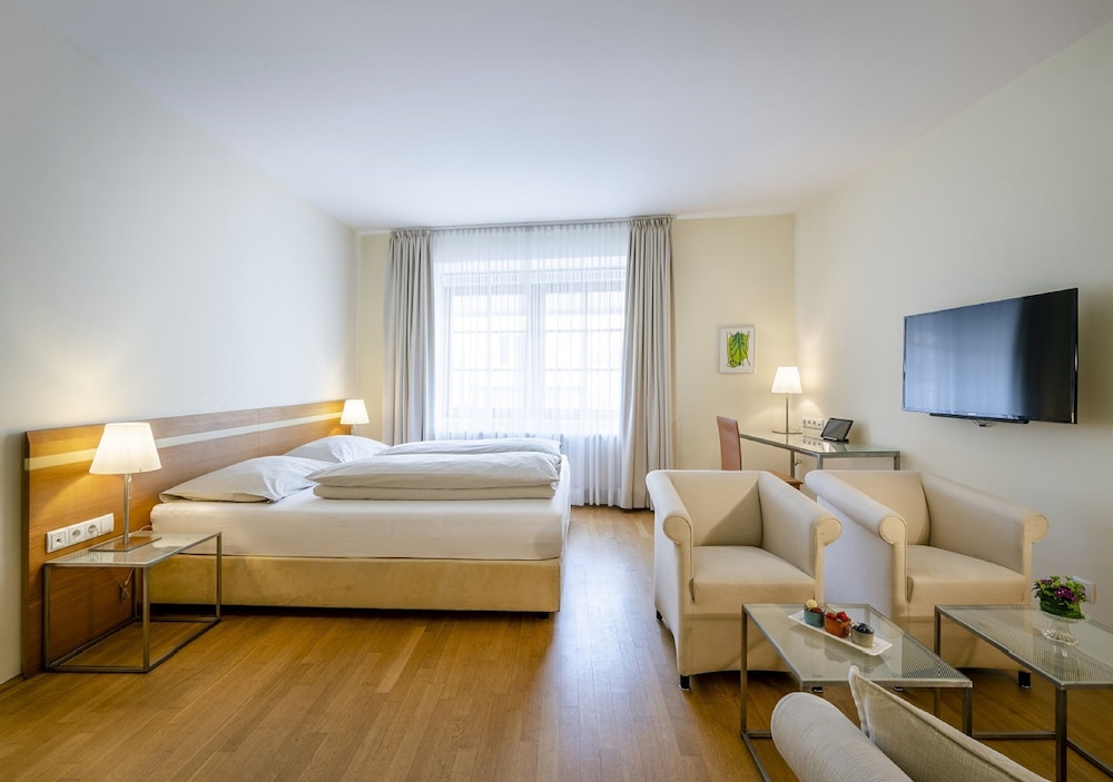 Junior Suite Design photo 3