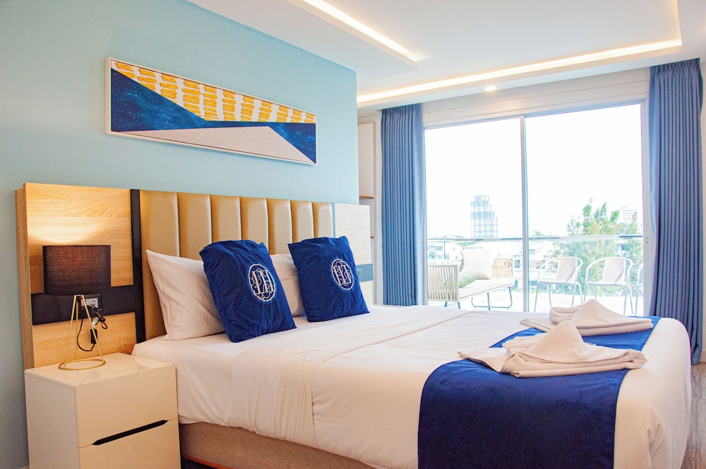 2 Bedroom Grand Tropical - Photo 24