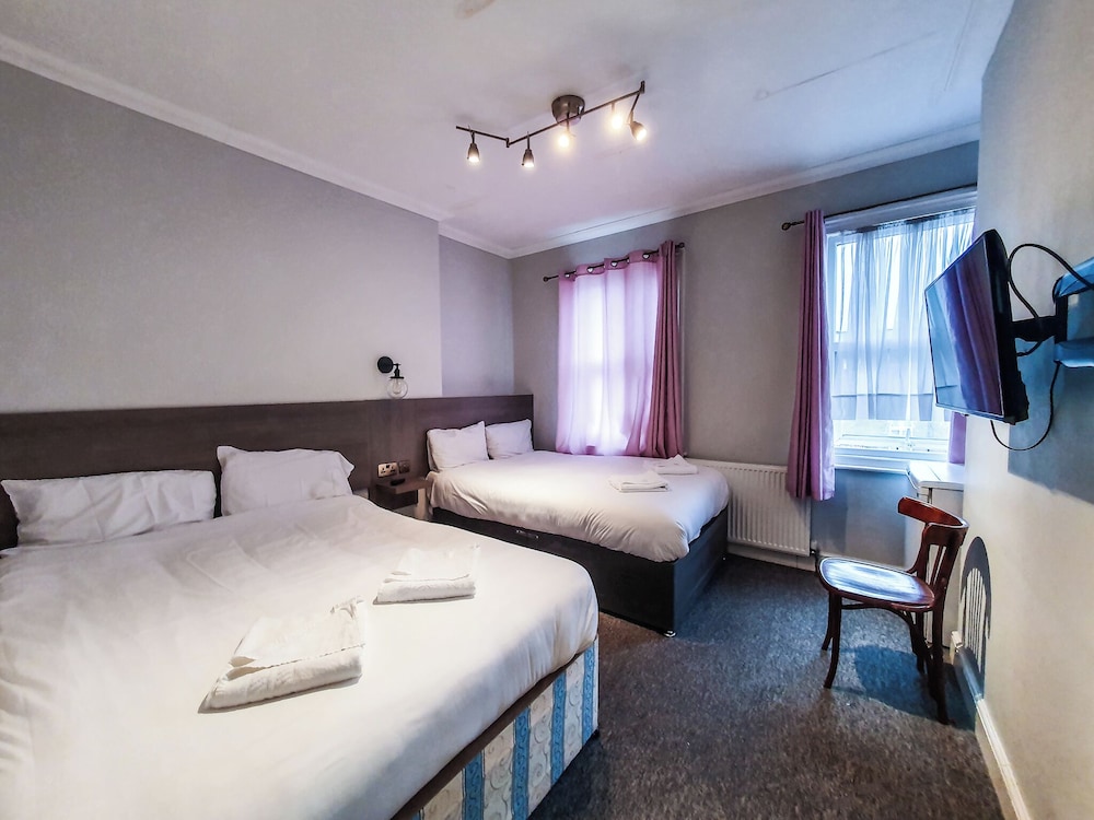 Standard Quadruple Room photo 3