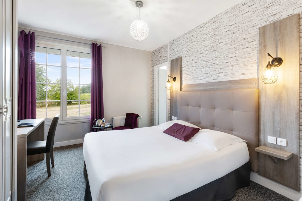 Classic Room, 1 Queen Bed, Non Smoking - Photo 7