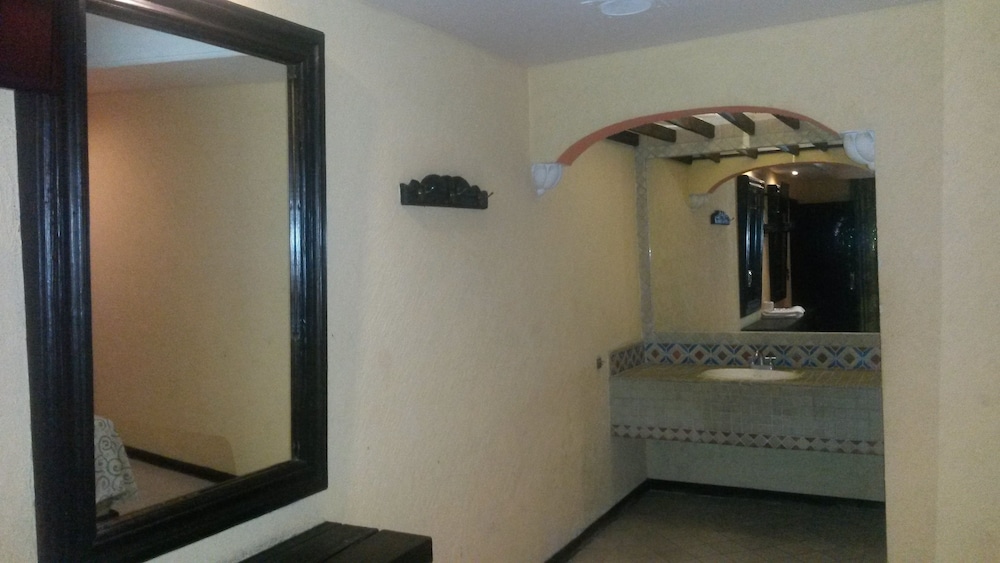 Deluxe Suite, 1 King Bed