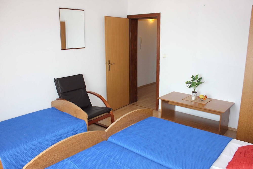 Apartment (One Bedroom Apartment with Balcony) photo 3