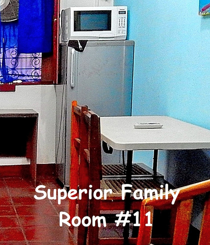 Family Room photo 3