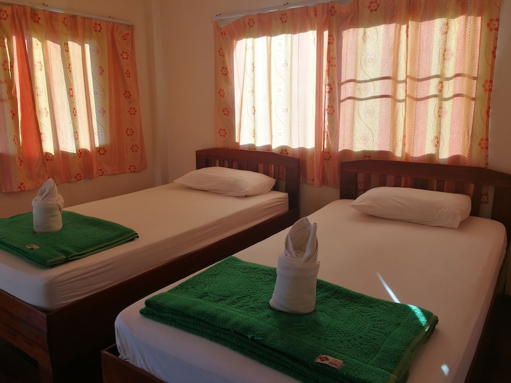 Standard Twin Room photo 1