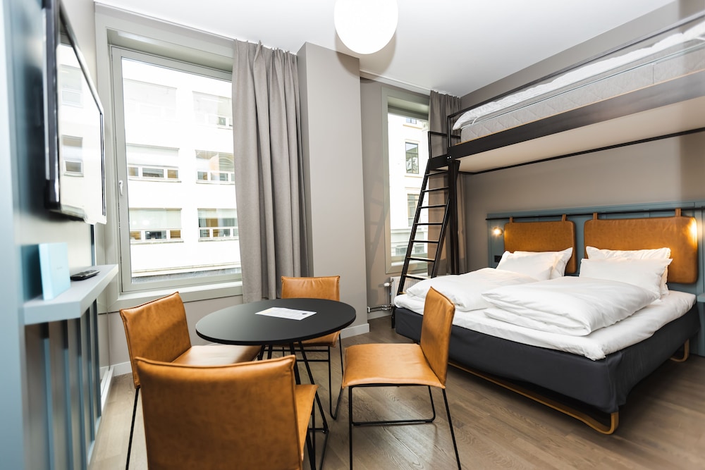 Superior Triple Room, Multiple Beds, Non Smoking