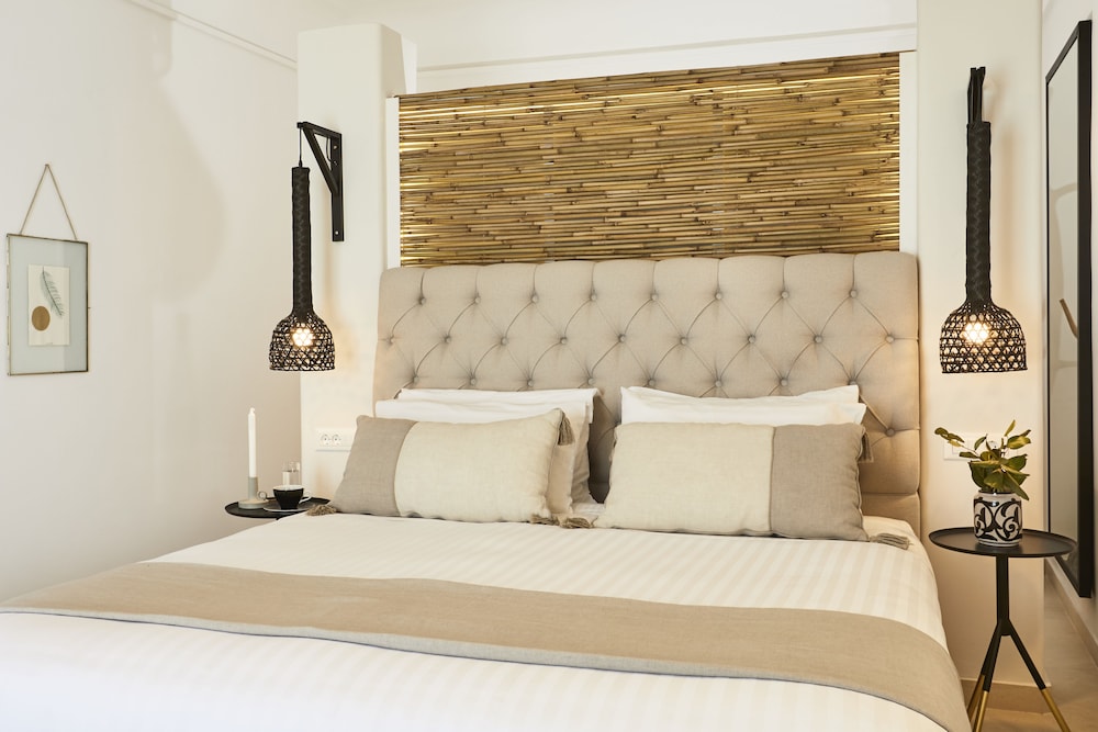 Villa, Multiple Beds, Sea View (Ianthi - Private Heated Pool) photo 2