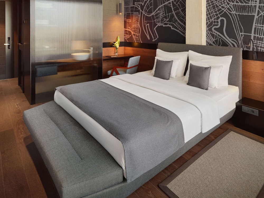 Deluxe Room, 1 Double Bed