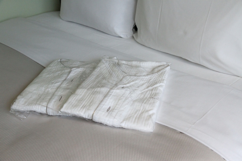 Deluxe Twin Room, Non Smoking photo 3