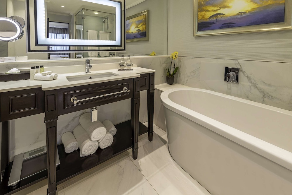 Sandton Sun Apartment Twin Room photo 3