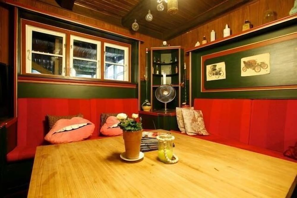 Family Apartment, 2 Bedrooms, Fireplace photo 3