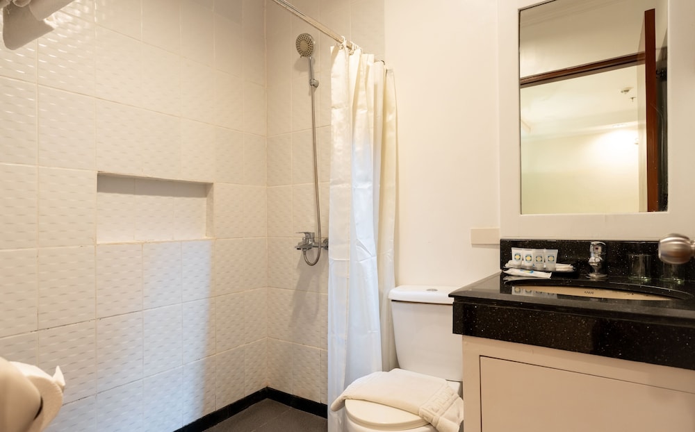 Deluxe Room - Photo 2