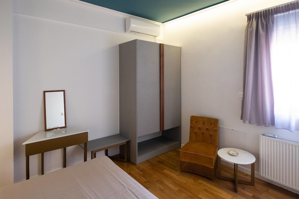 Grand Apartment, Terrace, Courtyard View photo 2