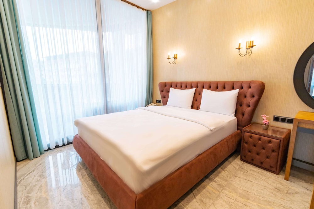 Luxury Suite, 1 Double Bed, Non Smoking, Sea View photo 1