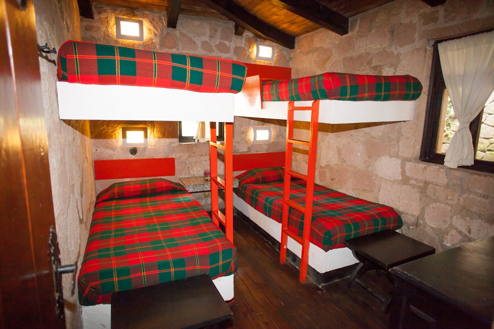 Cabin, 3 Bedrooms, Kitchen photo 2